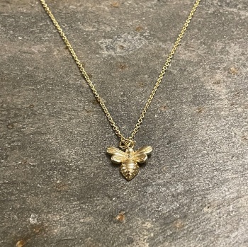 White Leaf Bee Necklace - Gold