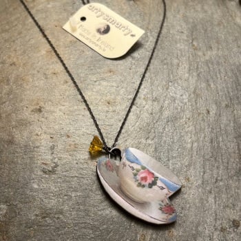 Arty Smarty Necklace - Teacup