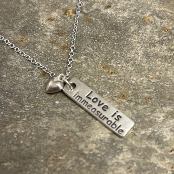 SALE!  WAS £10, NOW £5!!!  Sass & Belle - Love is Immeasurable necklace