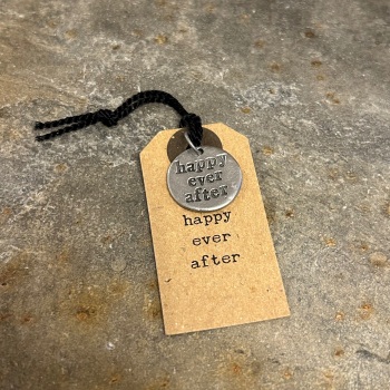 Kutuu pewter charm - Happy Ever After
