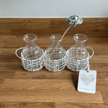 Shruti - Set of 3 Glass Vases in Distressed Metal Holder