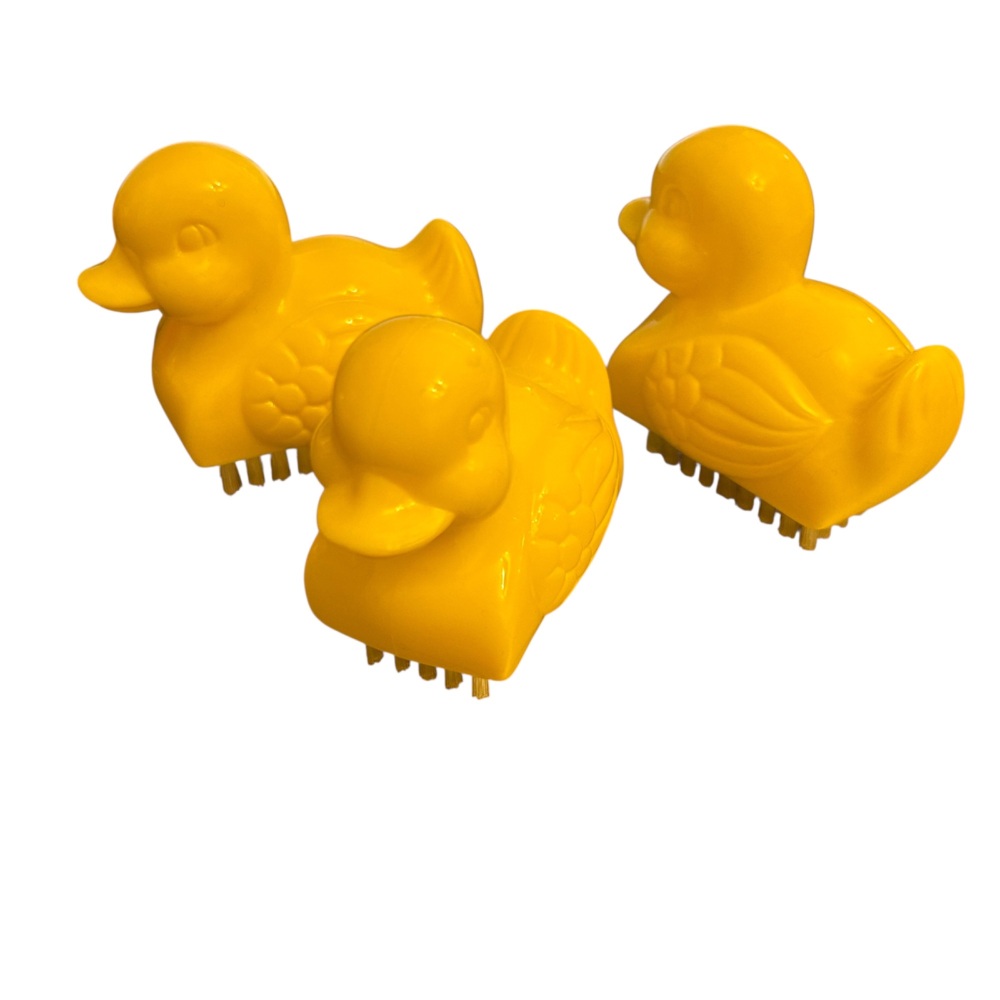 Half Moon Bay - Yellow Duck Nailbrush