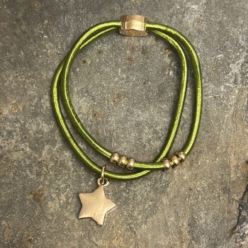 Hot Tomato Bracelet - Green with 'Gold' Decorations