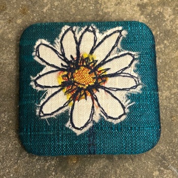 SUmptuosity Brooch - Sunflower (teal)