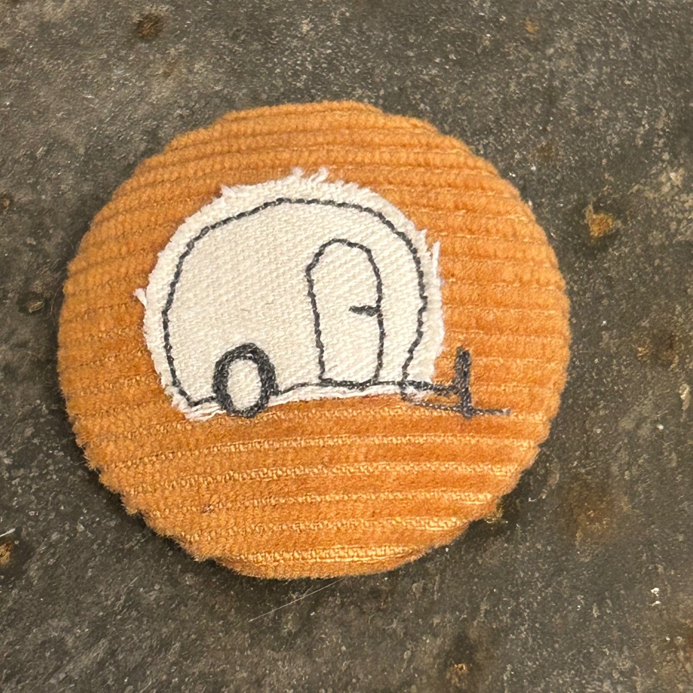 Caravan Brooch - Deep Pink