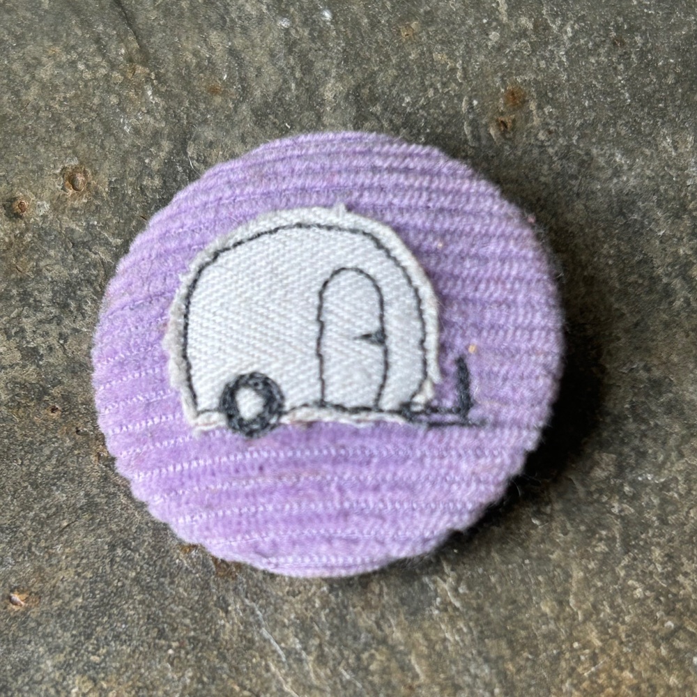 Caravan Brooch - Deep Pink