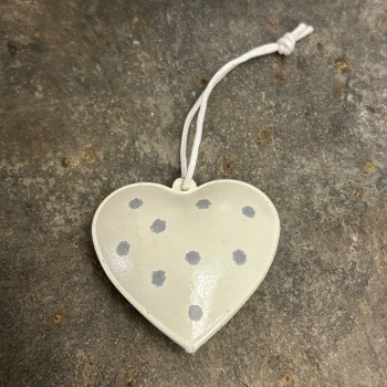 Heaven Sends - Cream/Grey Spotty Metal Heart