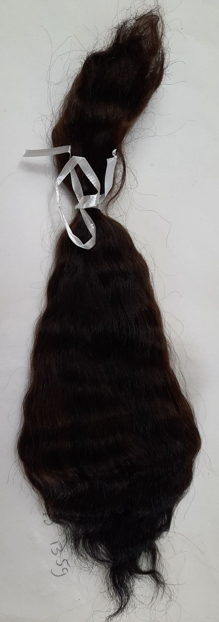 78 - Intense brown yearling mohair - 13.5g