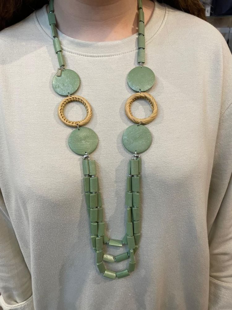 Envy Green Long Necklace