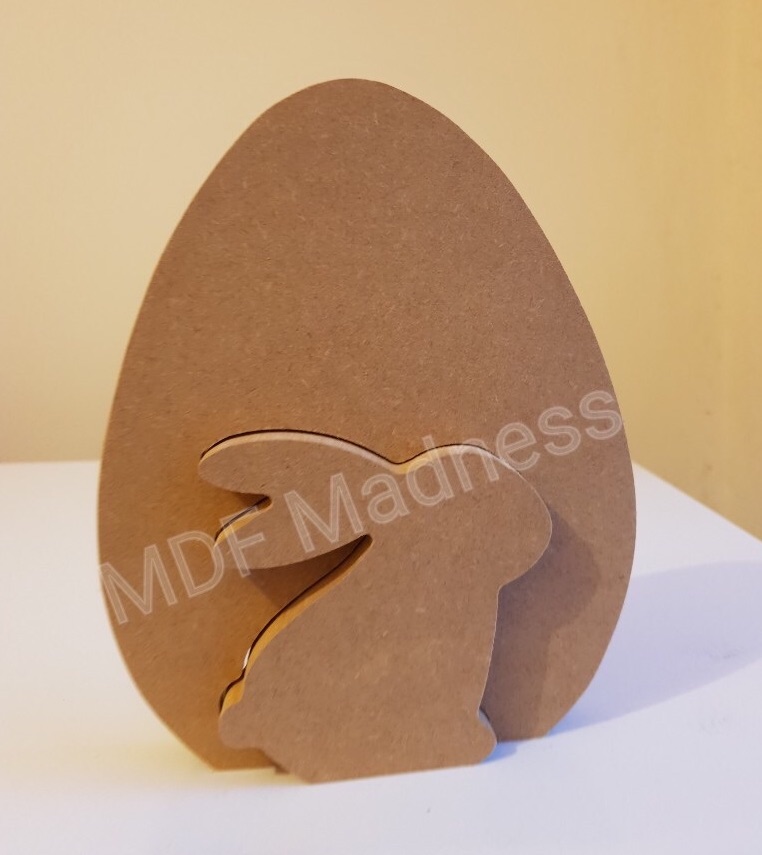 Easter Egg with Interlocking Shape