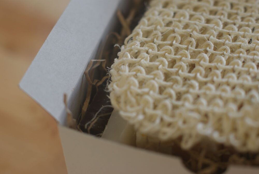 500g Soap Ends Single Scent with Jute Wash Bag