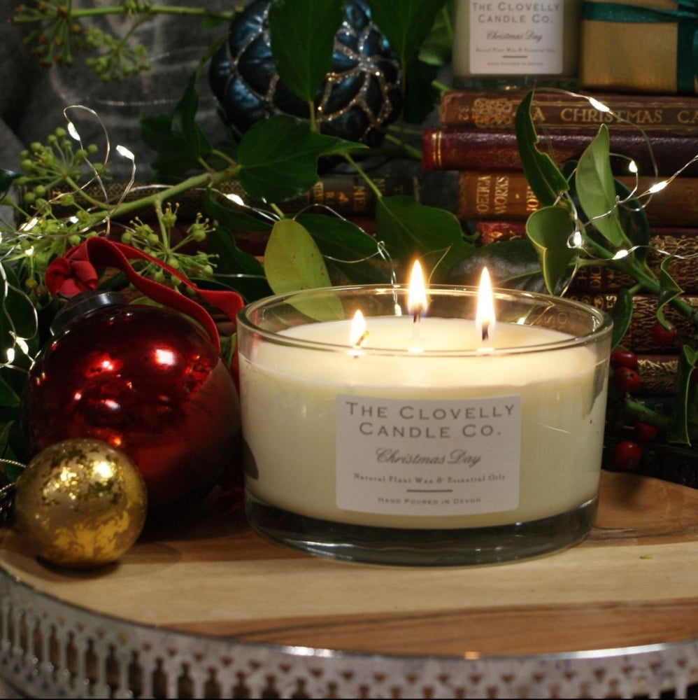 Limited Edition Christmas Day Triple Wick Candle Cinnamon & Orange Scented