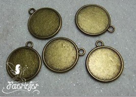 Double sided pendant settings 26 mm