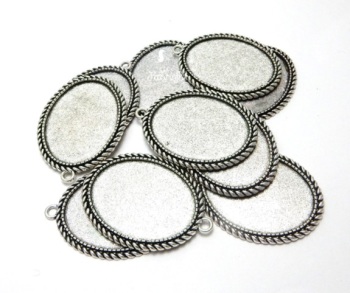 Pack of 25 Rope edged setting oval pendant bezel blank to fit 30 x 40 mm silver or bronze