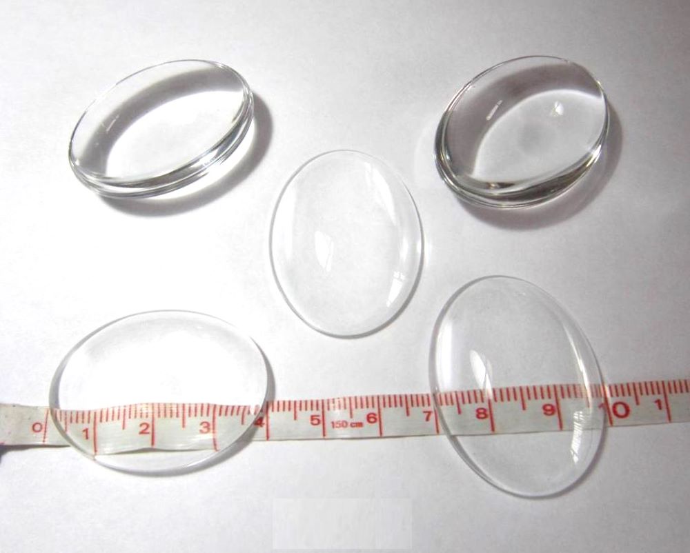 <!--002-->Glass Domes and Cabochons