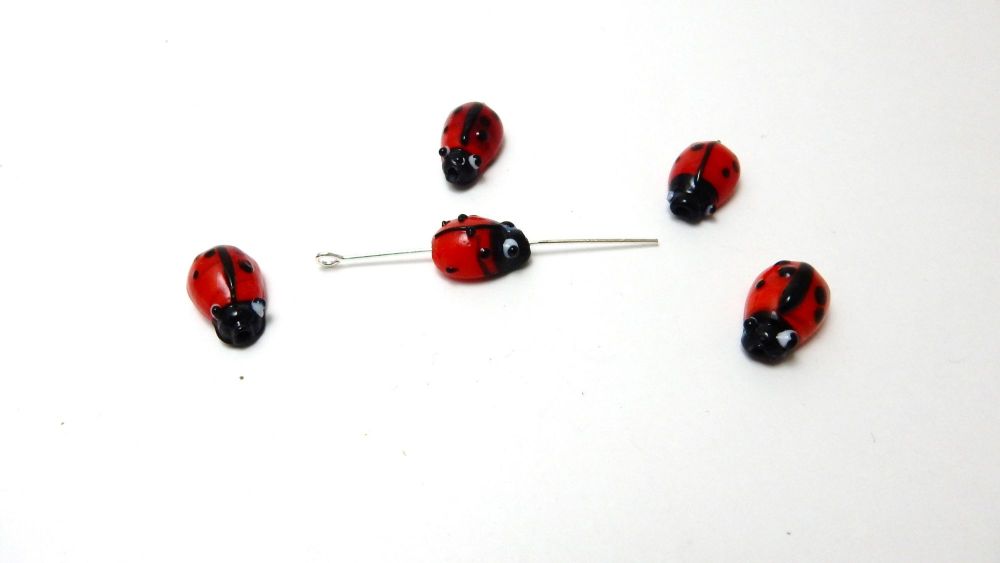 Resin Charm Beads - Ladybird x 10