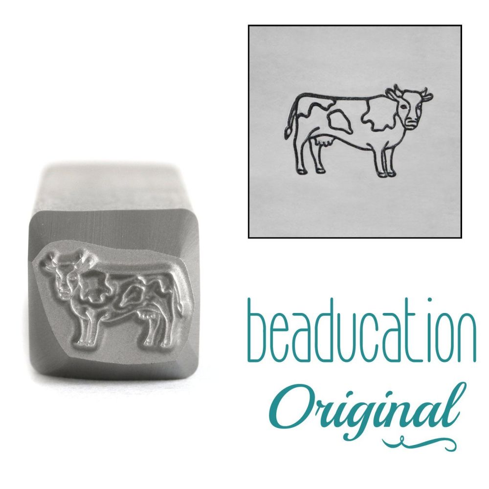 1082 Cow Facing Right Beaducation Original Design Stamp 10 mm