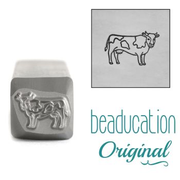 DSS1082 Cow Facing Right Beaducation Original Design Stamp 10 mm