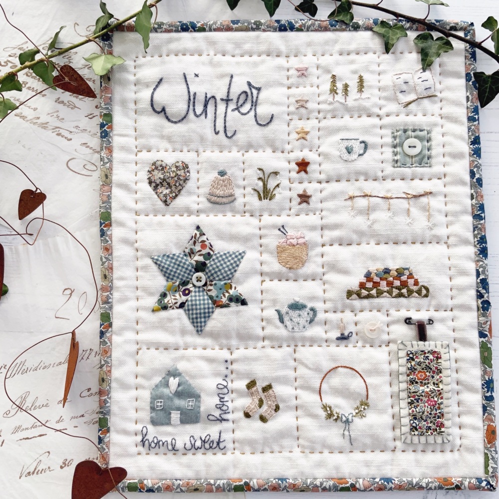 Embroidery Hoop Blue Heart Wreath' Kit