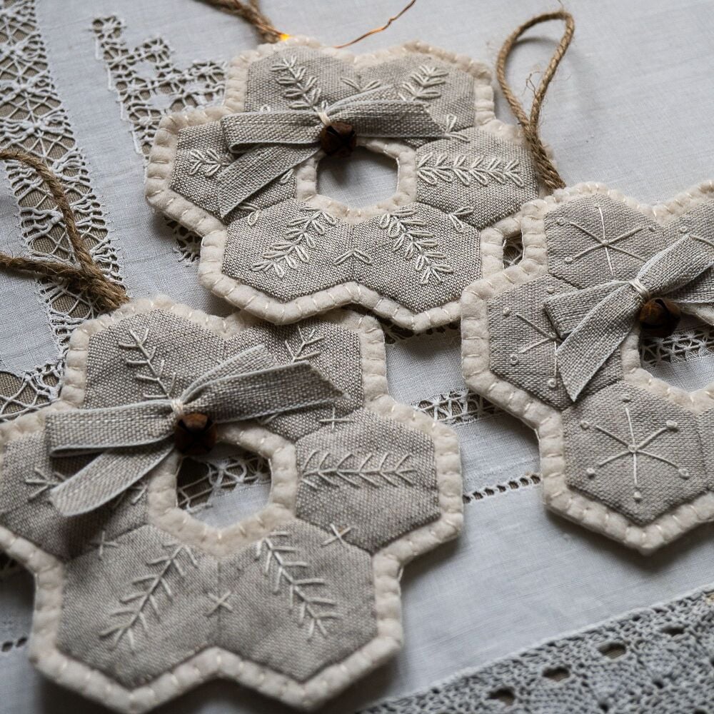 'EPP Wreath Ornaments' Kit ~ LAUNCHING FRIDAY 15th NOVEMBER