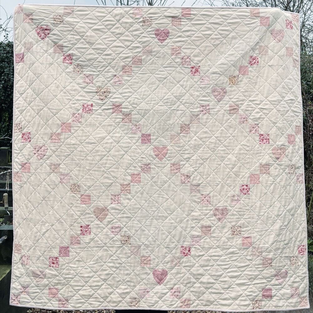 'Chain of Hearts Quilt' Supplies Box