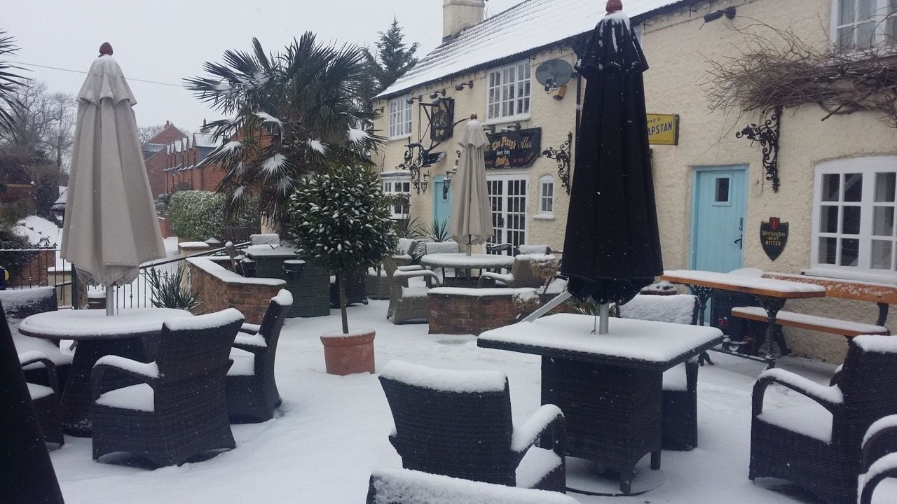Snow at the Plough Inn Wysall