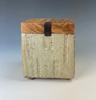 Carved detail box