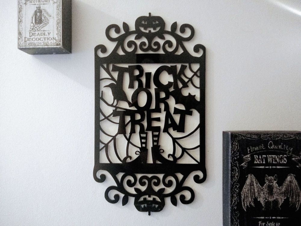 Trick Or Treat Sign