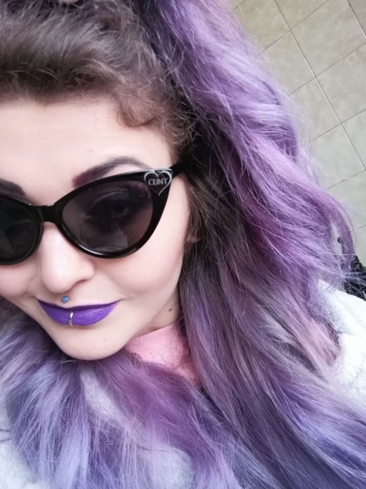 Cunt Heart Cat Eye Sunglasses