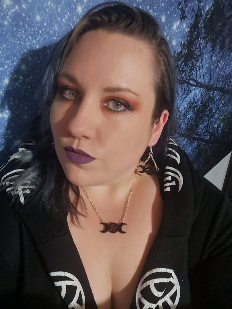 Triple Moon Necklace Black
