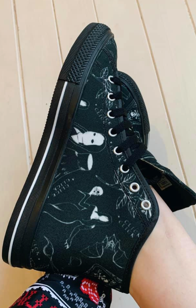 Click Click Hi Tops