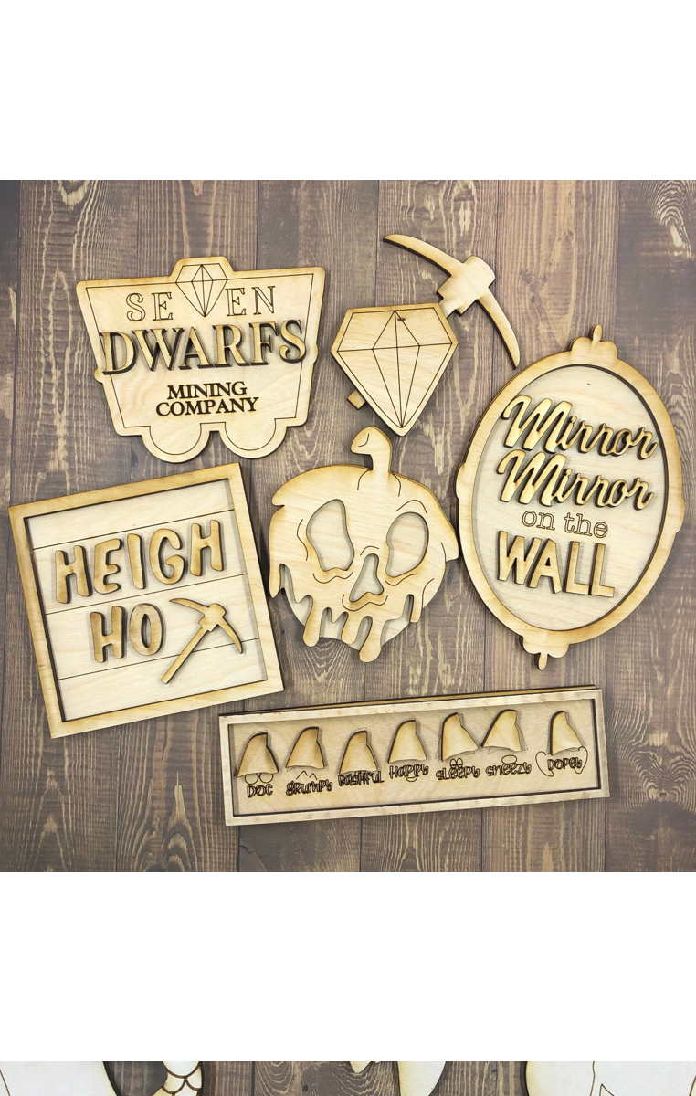 Snow White Plaques 