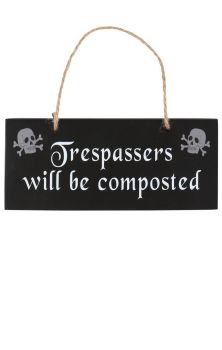 Trespassers sign