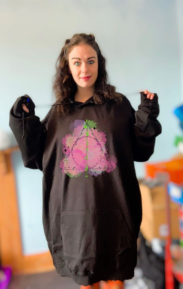 Hallows Huge hood