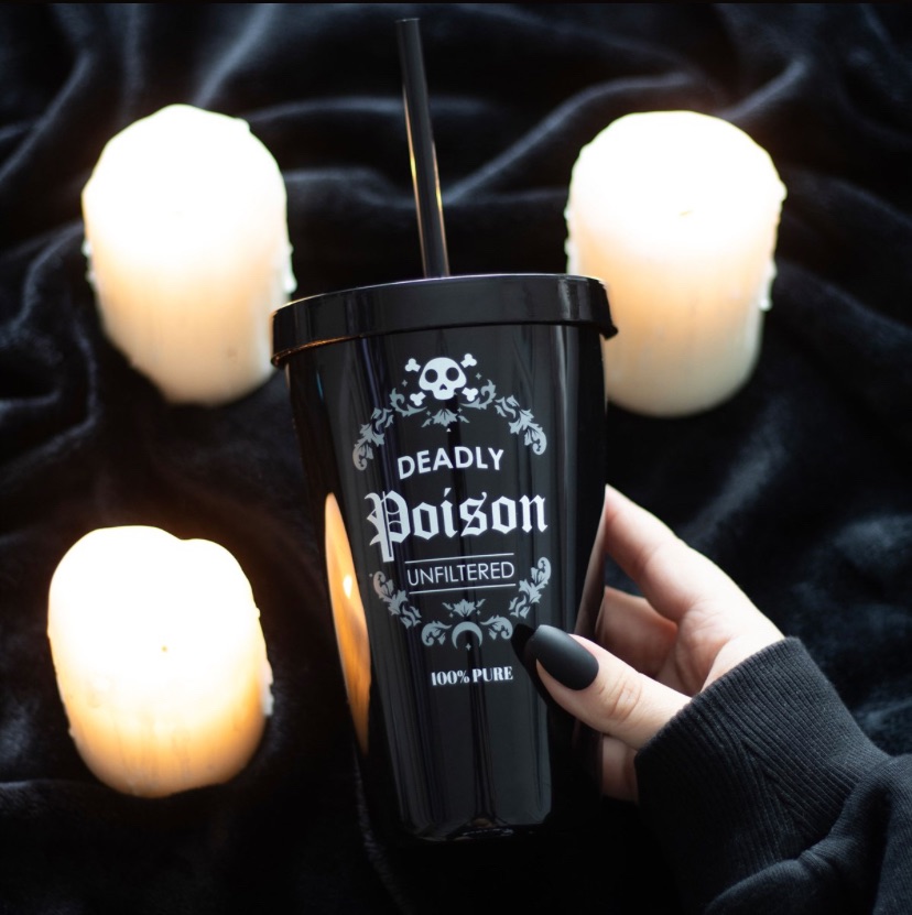 Deadly Poison Plastic Tumbler With Straw RRP £14.99