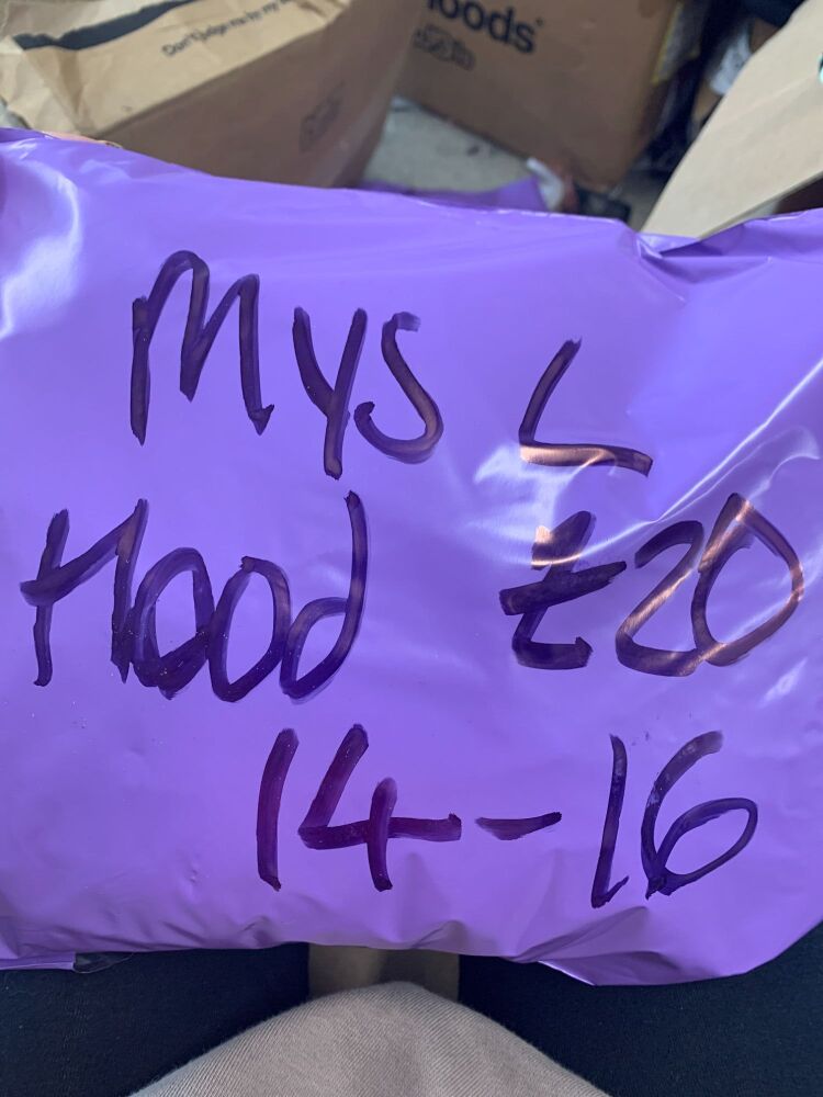 Mystery Pack L - hood size 14-16