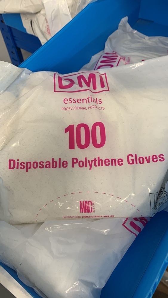 Pack of 100 disposable hair dye gloves