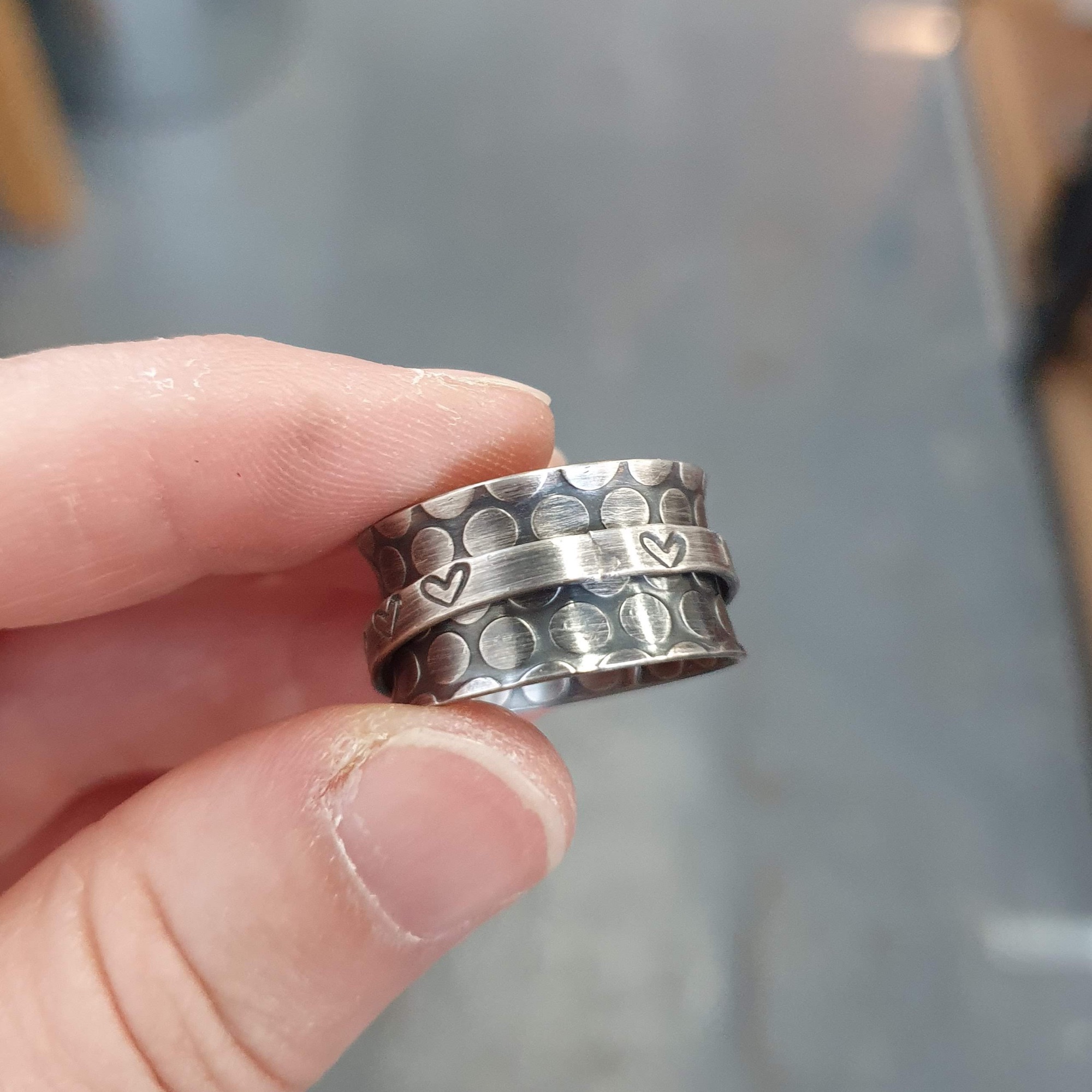 Spinner rings