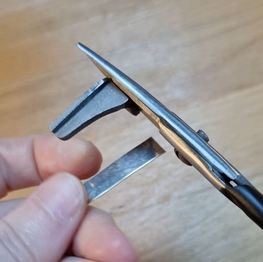 Bezel Snips