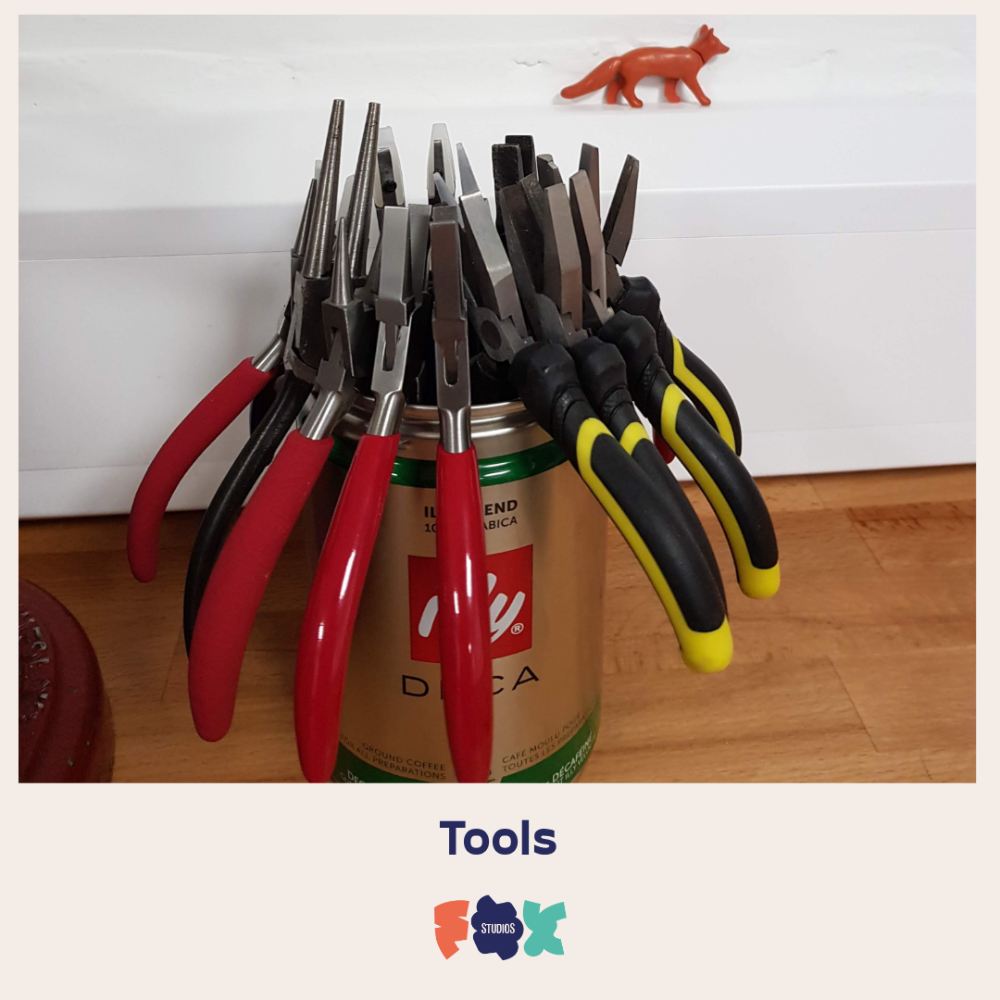 <!-- 006 -->Tools & Toolkits