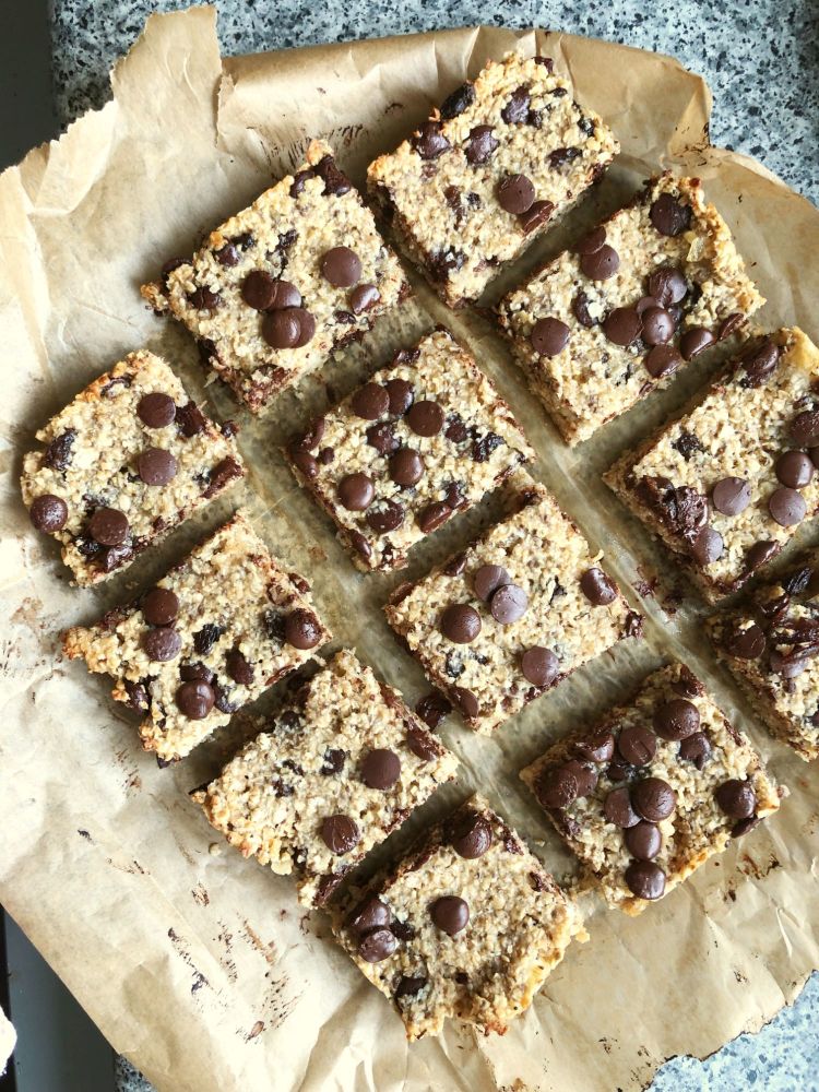 chocolate and oat breakfast bars