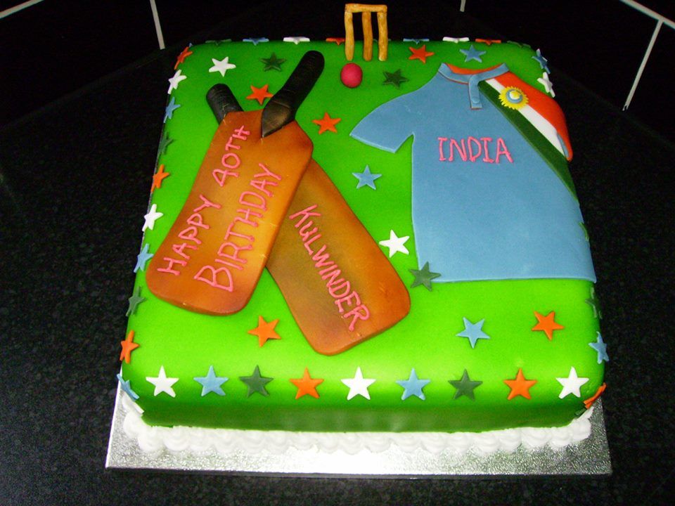 cricket-themed-cake