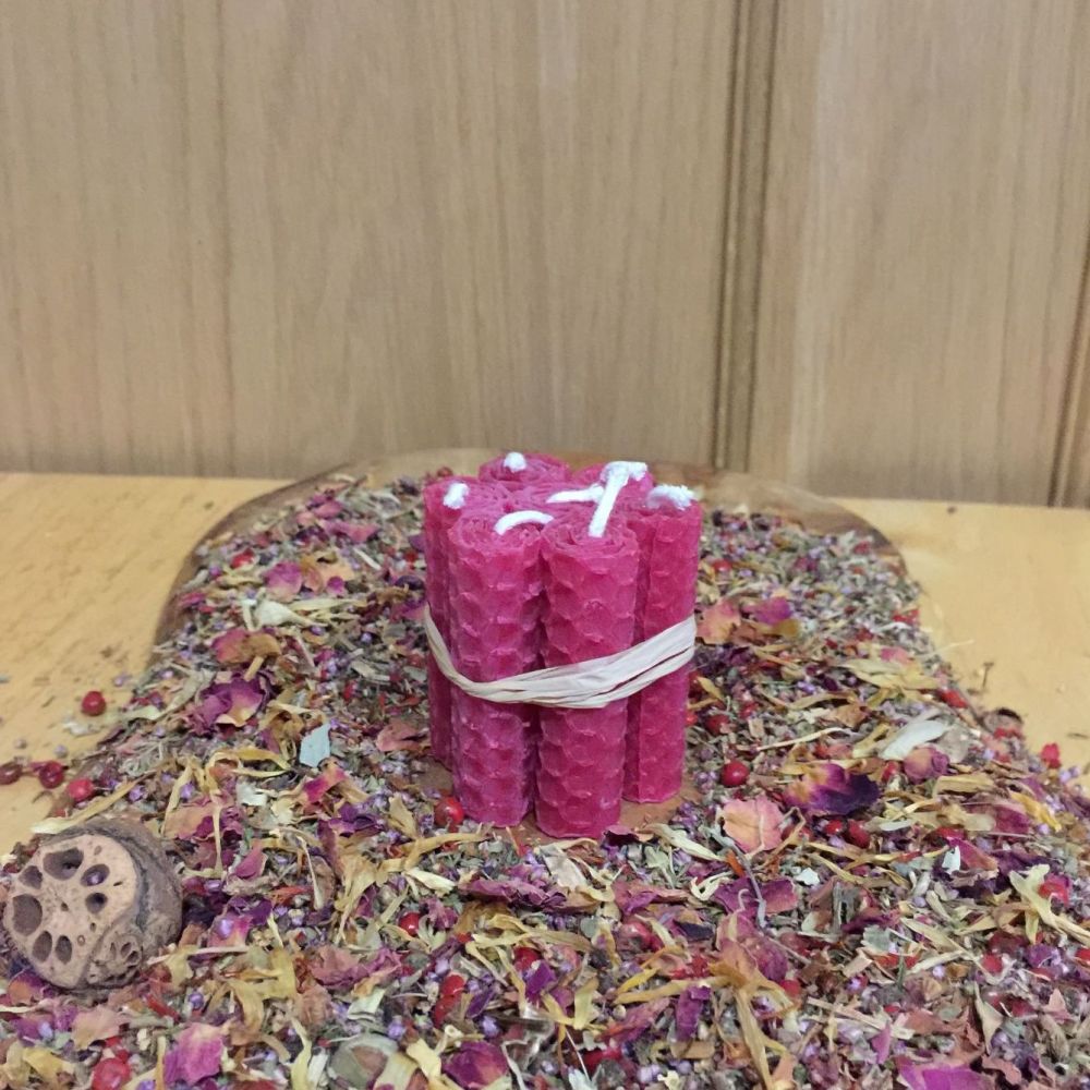 Magenta Beeswax Mini Spell Candle