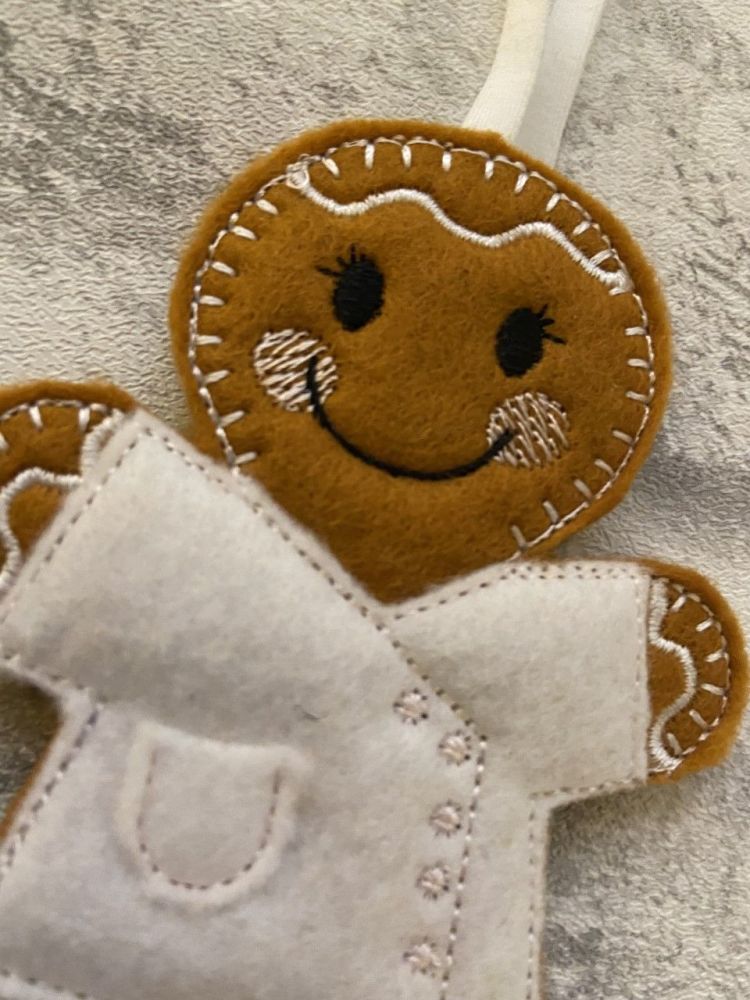 Beautician gingerbread hanging decoration