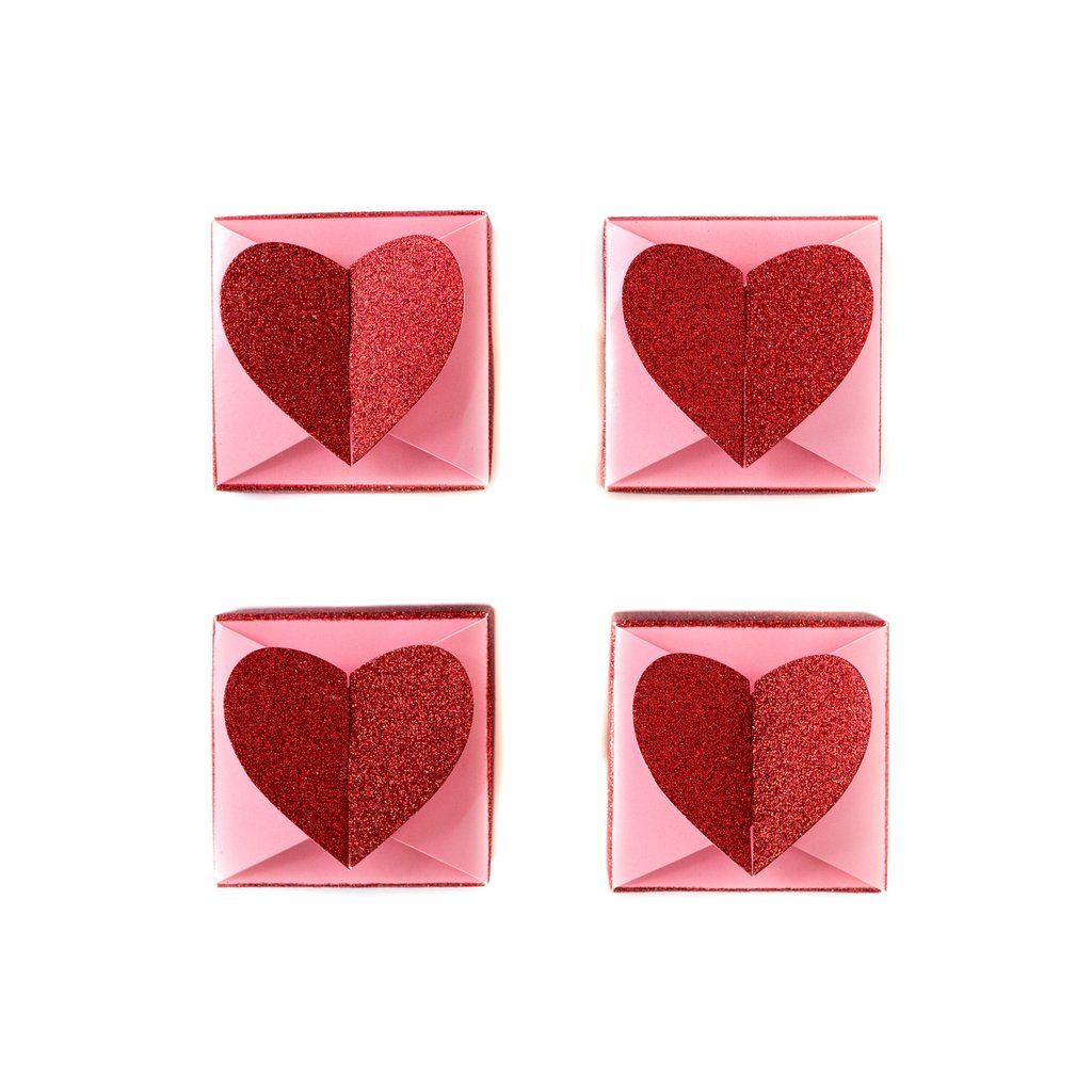 My Mind's Eye Valentine Heart Favor Boxes. 3 Units.
