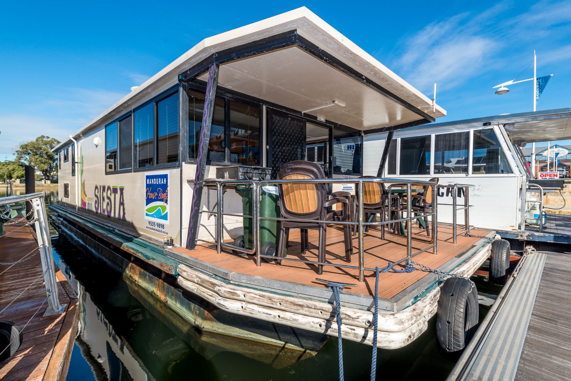 Siesta Houseboat For Hire Houseboat Holidays From Perth, Mandurah and