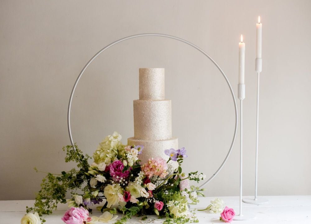 NEW IN - 80cm Luxury Floating Cake Hoop Stand