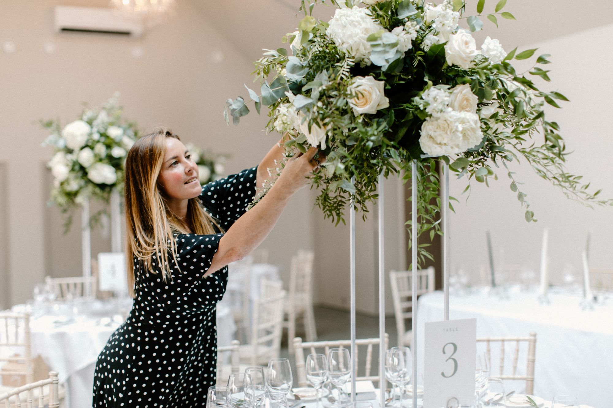 luxury wedding cake stand