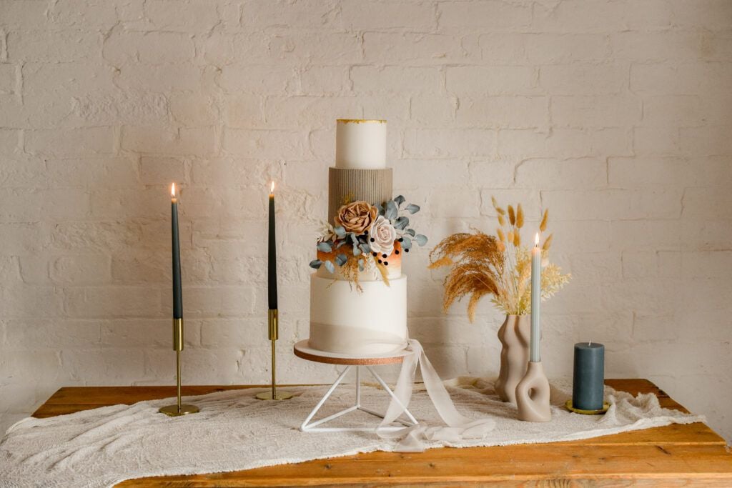 autumn wedding cake inspiration