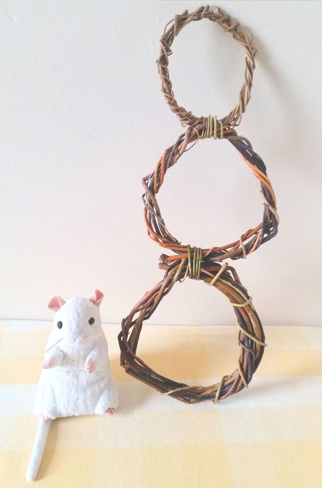 Handmade Willow Triple Ring Chew - UK Homegrown
